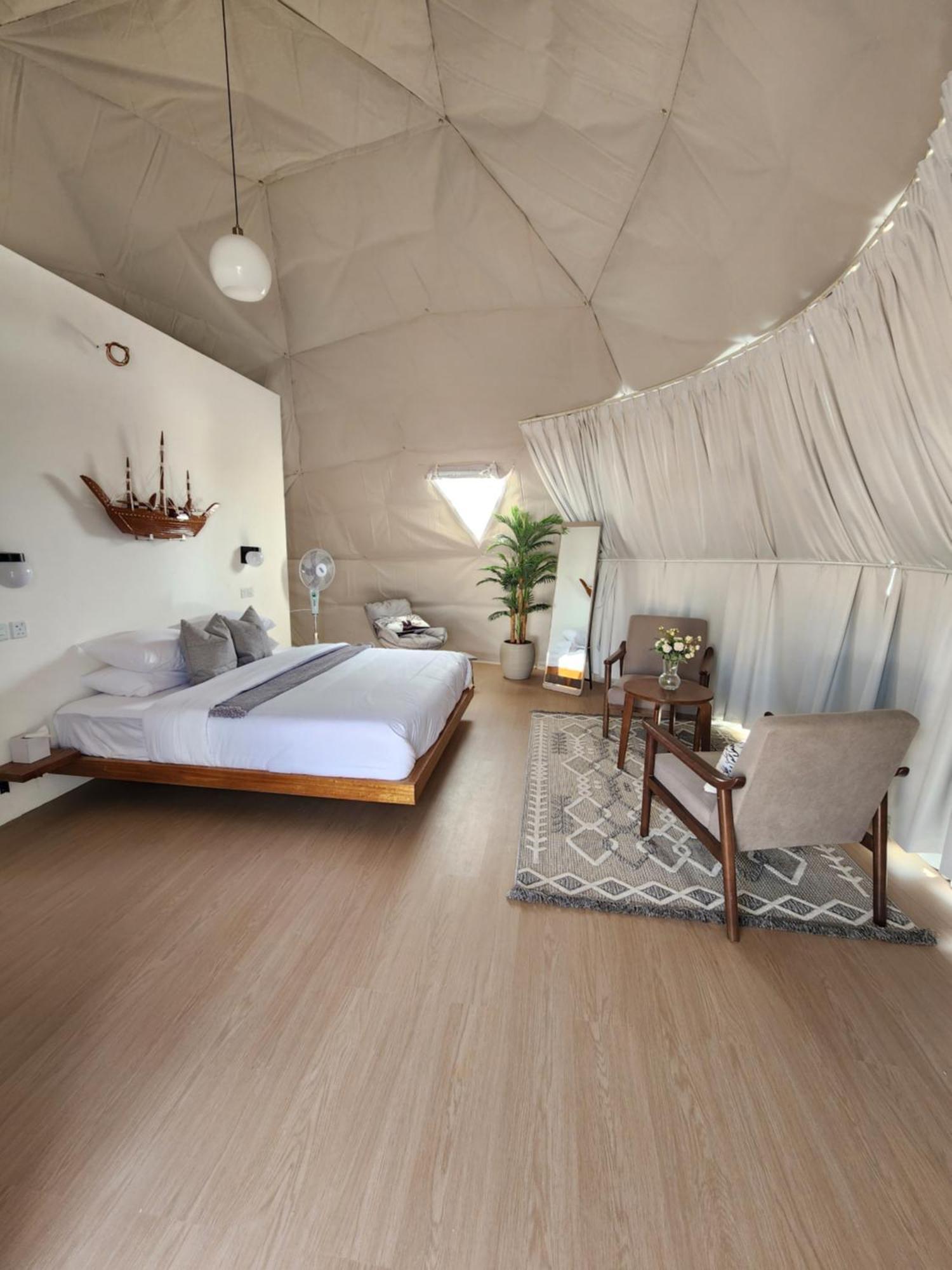 Bubbles Domes Private Cmp Hotel Al Wasil Room photo